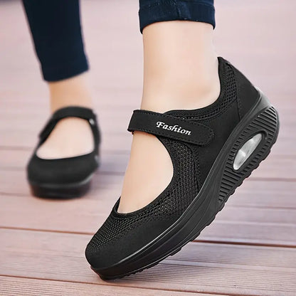 Comfortable and non-slip shoes for women